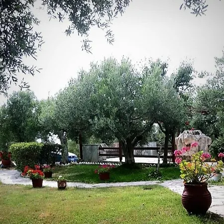 Vigla Ias 2 Guest house Paradisos