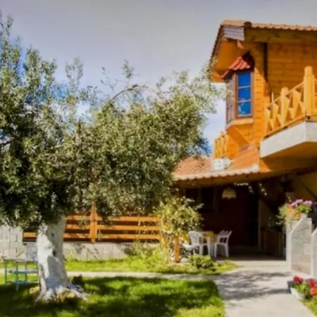 Vigla Ias 2 3* Paradisos