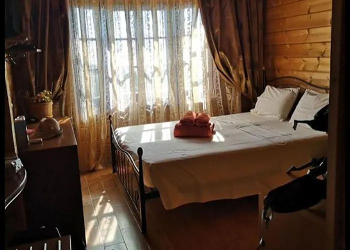 Vigla Ias 2 Pensión Paradisos